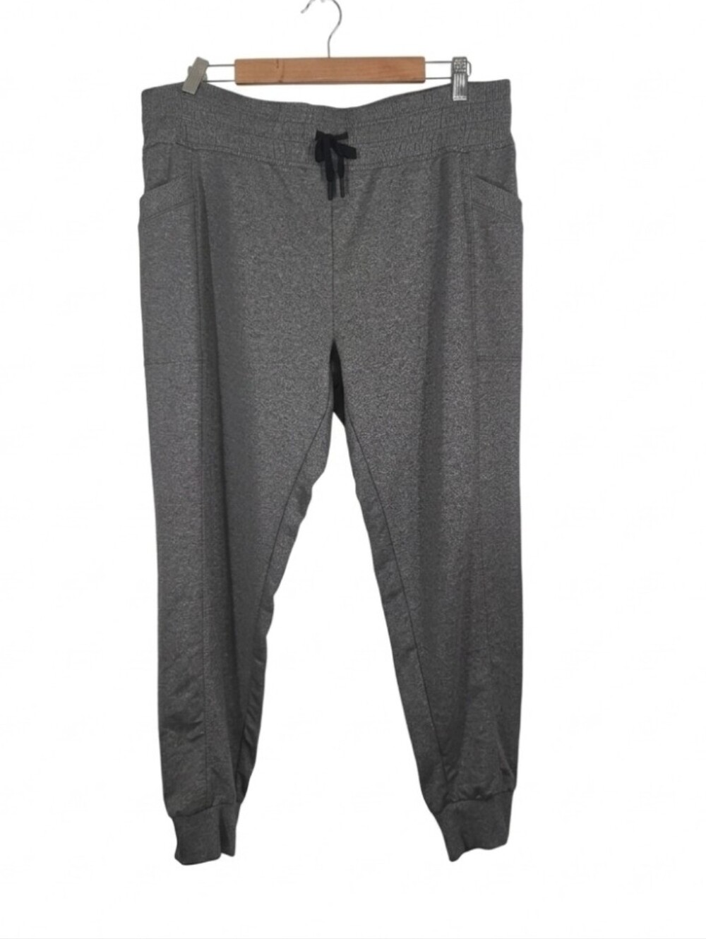 32 Cool gray jogger pants